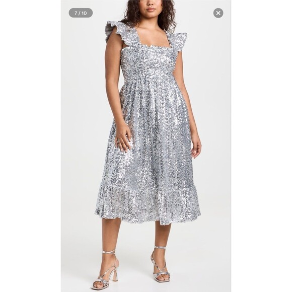 Hill House Nap Dress Collector’s Edition Silver sequin small - Picture 1 of 8